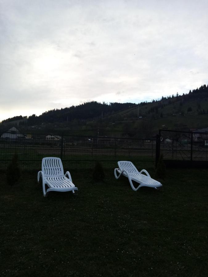 Hotel Casa Prundari Nicu Si Mirela Poiana Teiului Exteriér fotografie